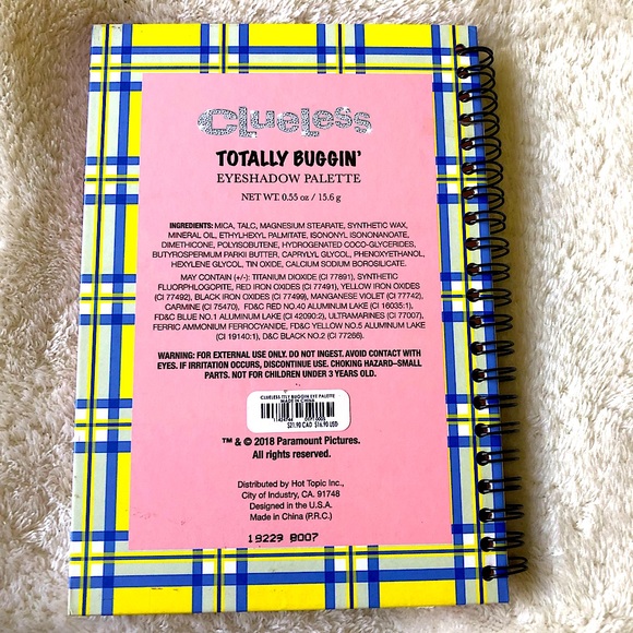 Hot Topic LE Clueless Totally Buggin’ Eyeshadow Palette Notebook - Picture 2 of 6